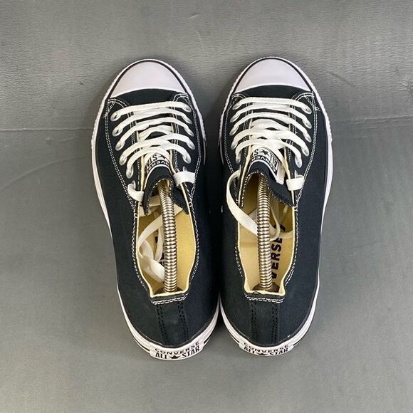Black and white Converse chuck Taylor allstar sneaker shoes womens size 6 - Picture 4 of 9